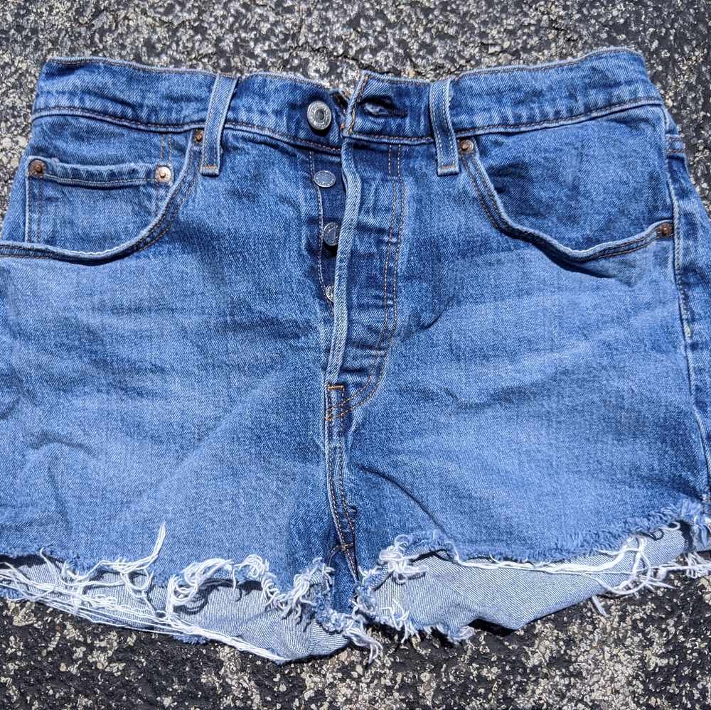 Levi's original frayed jean shorts gently used